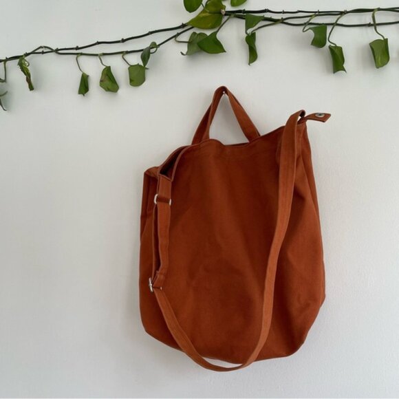 BAGGU Duck Bag in Umber - Picture 9 of 14